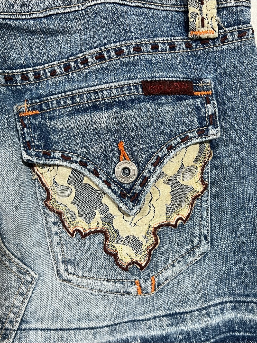 Miss Me Y2K Low Rise Contrast Stitch Frayed Hem Denim Mini Skirt Size Medium - Picture 5 of 9